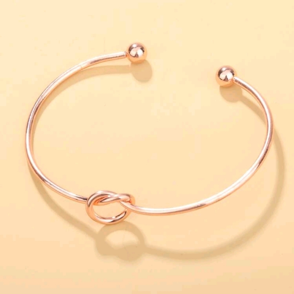 Love Knot Cuff Bangle Bracelet - Picture 1 of 4
